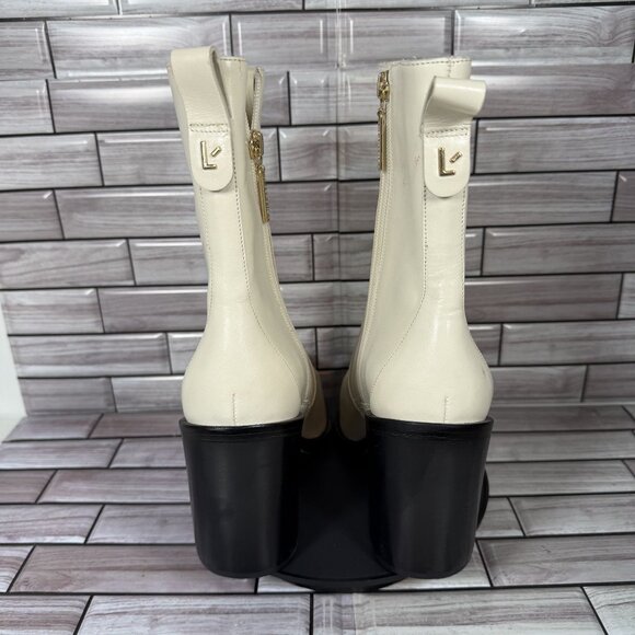 Larroude Women's Cream Leather JAMES Pointed Toe Gold Hardware Boots Size 7-NEW - Picture 4 of 7